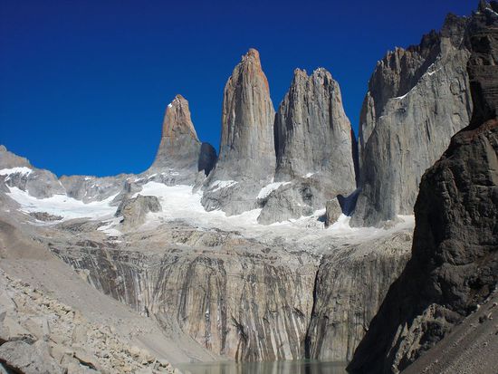 Die Torres del Paine, unfassbare 1,5 km hoch