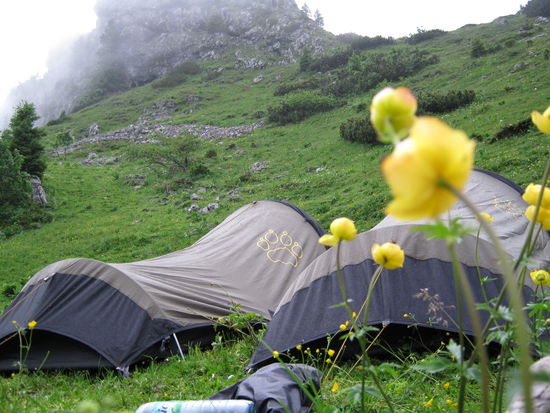2 einmann Zelte, sehr Eng.
