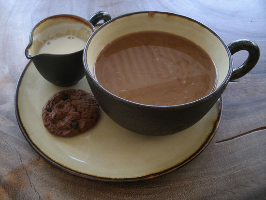 der beste Kaffee aller Zeiten im MAYA in der Jl Pantai Sindhu no 7, dort gibt es auch das beste Frühstück und die besten Säfte in SANUR.