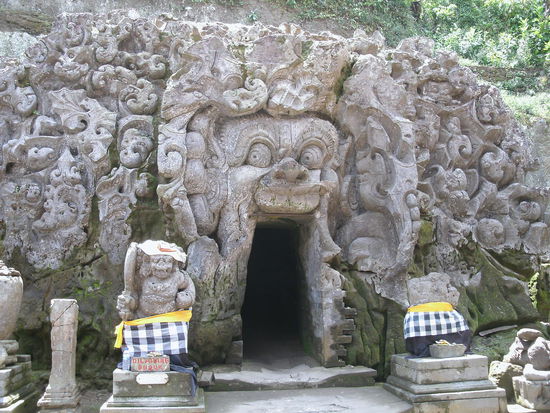 Höhleneingang goa ganja