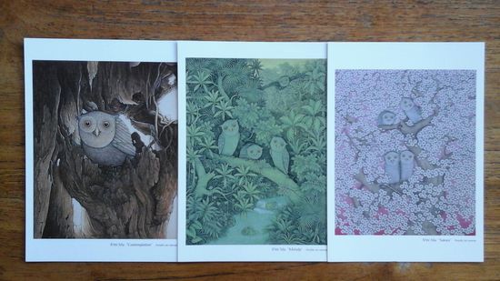 Bilder kann man sich leider keine leisten, die kosten mehrere hundert Euro, aber Postkarten habe ich mitgenommen.