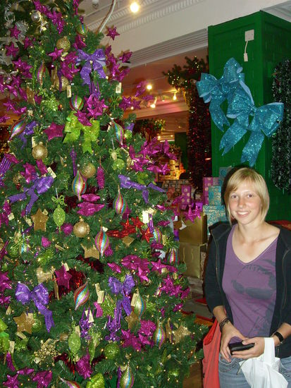 Laaaast Christmas, I gave you my heart...nanananaaa...