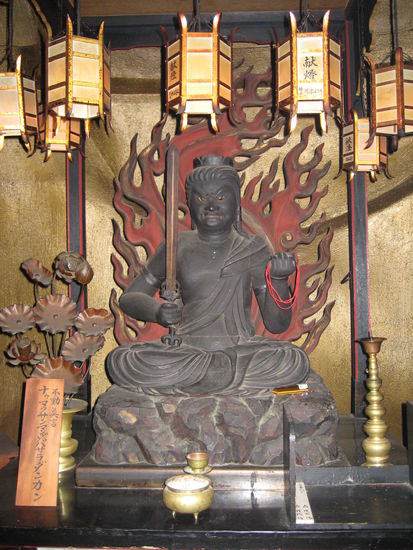 Im Inneren der Statue.... ich habe zwar alle Götter fotografiert, werde aber nur ein paar zeigen, sonst nimmt das kein Ende hier 