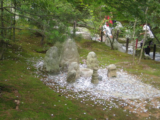 Ob es hier um Glück oder einen Wunsch geht, weiß ich nicht, aber es wurde schon viel davon erbeten!