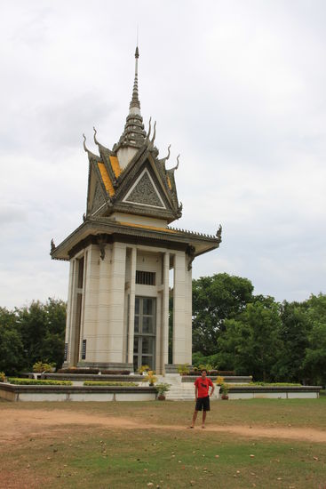 Stupa und reflektierender Alexander