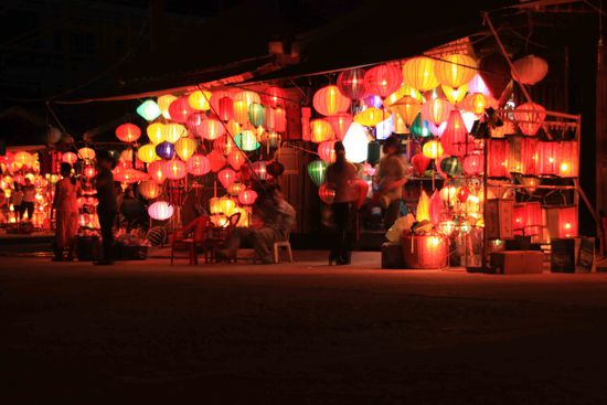 Lampions überall in den Straßen