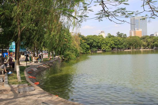 See in der Mitte der Altstadt