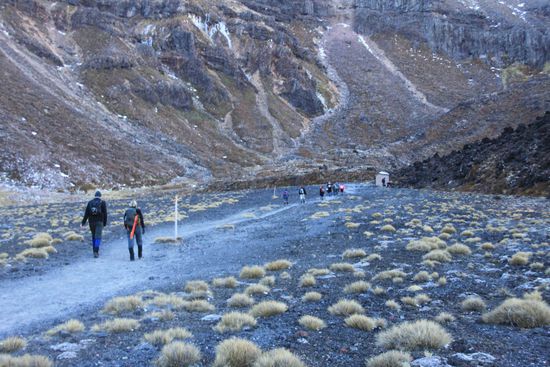 es beginnt flach ...