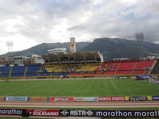 el estadio de deportivo quito...