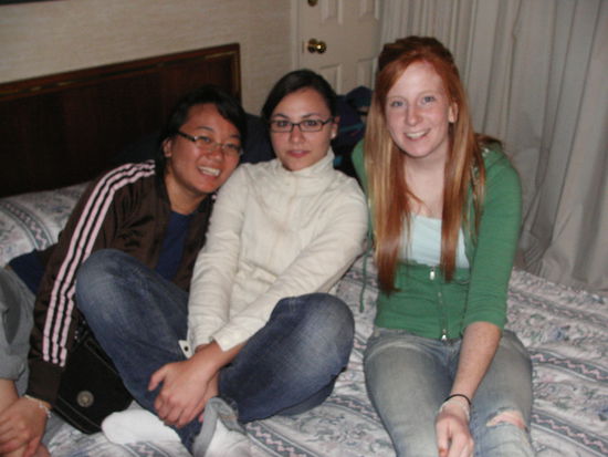 links Sophie (aus Frankreich)  und rechts Megan (aus Iowa). Der erste trip nach Portland