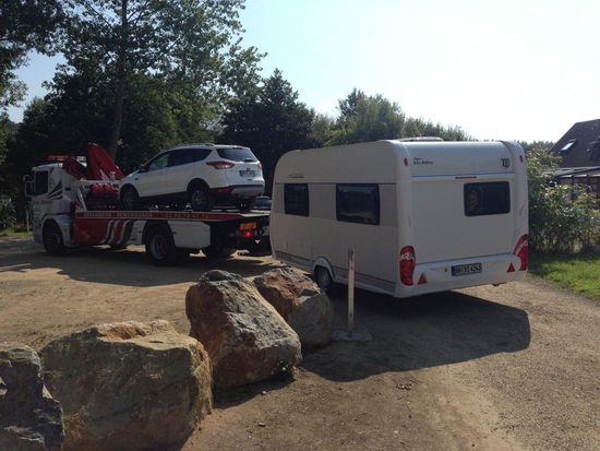 Da fährt unser Gespann heim, aber ohne uns...