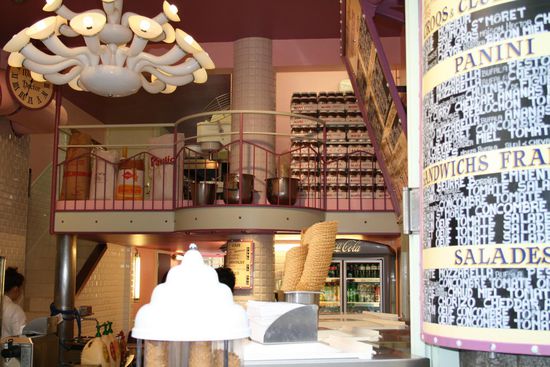 Eine der vielen Créperien auf unserer Reise (hier in Morlaix).