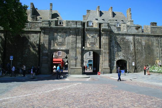 Das Stadttor St. Vincent.