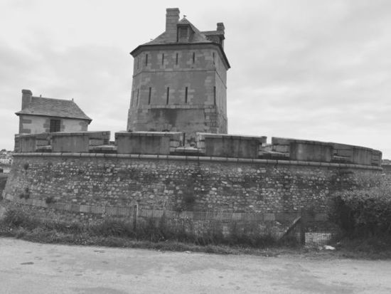 UNESCO Weltkulturerbe aus dem 15. Jahrhundert, der Vauban-Turm in Carmaret.