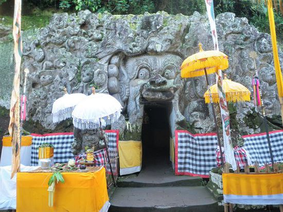 Elephant Cave im Goa Gajah, aus dem 11. Jh. und wieder entdeckt 1923.