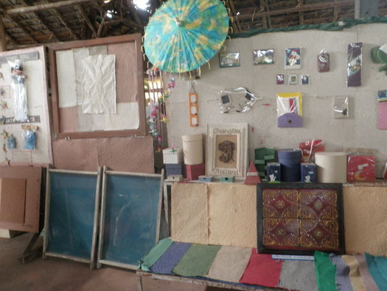 Das fertige Produkt verschieden gefärbt. 