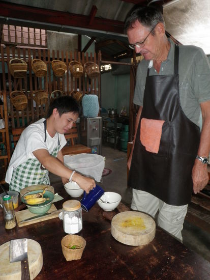 Unser Koch muss zwar manchmal etwas nachhelfen aber zuletzt ist das ganze 5-Gang-Menü soooooo lecker. 