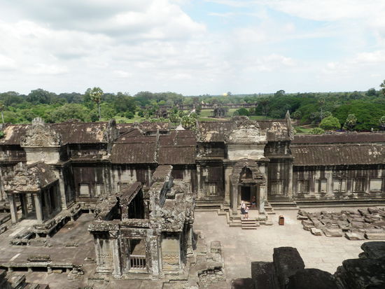 Die Tempelanlagen sind über viele Kilometer verteilt und wir sind froh um unser Tuck Tuck.