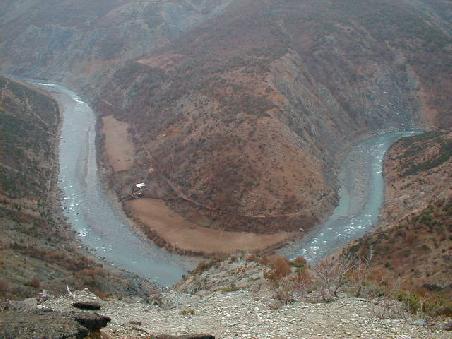 Ob "Die Schluchten des Balkans", "Der Shut" oder "Durch das Land der Shkipetaren" Es hätten uns nicht gewundert, wenn plötzlich Karl May persönlich vor uns aufgetaucht wäre...