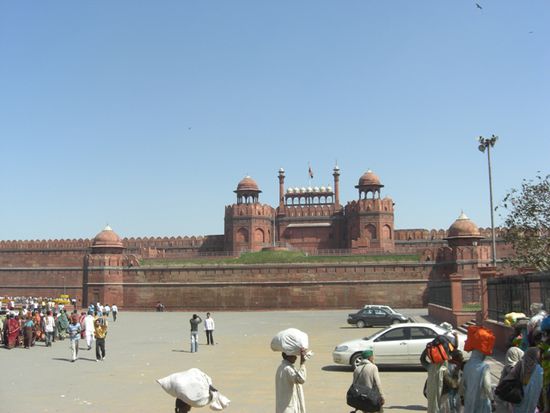 Das Red Fort von außen….