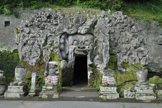 Goa Gajah, die Elefantengrotte