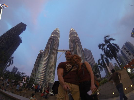 Jetzt ist aber auch langsam gut mit Kuala Lumpur und Bildern von den Twin Towers. Auf an den Strand!