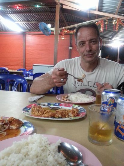 Rüdiger hat endlich Lemon Chicken not spicy gefunden 