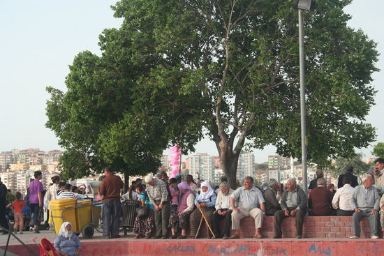 Gemütlichkeit an der Uferpromenade