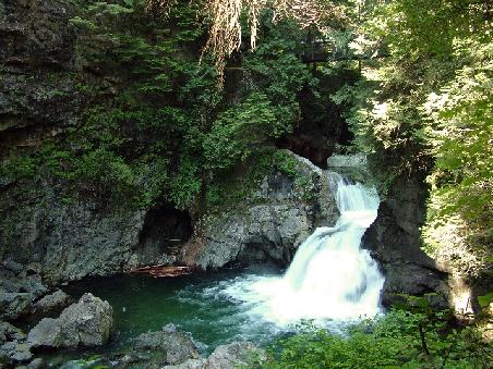 Einer der Twin Falls