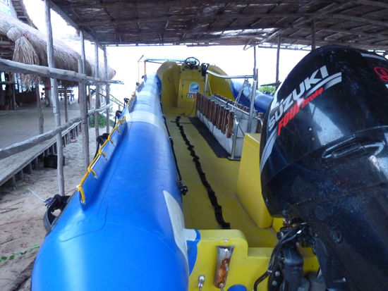 reinsetzen ,Füße in die Schnallen und los geht es