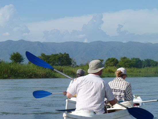und 1 und 2 schneller ,nicht müde werden , Tempo die Hippos kommen