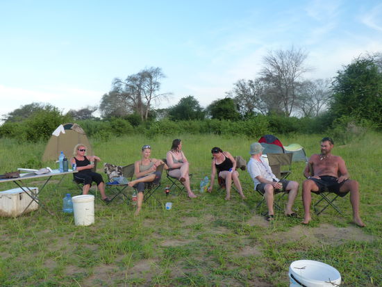 unsere Truppe beim relaxen