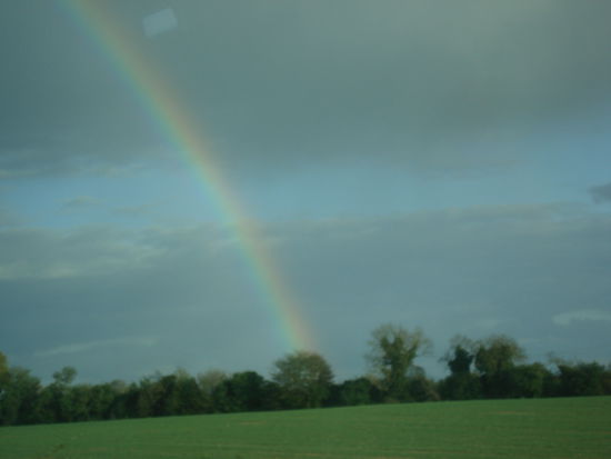 diesen Regenbogen habe ich ohne weitere Zwischenfälle fotografiert =)