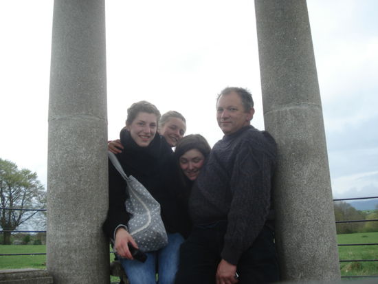 von links nach rechts: Sarah aus Deutschland, ich, Sarah aus Irland und John