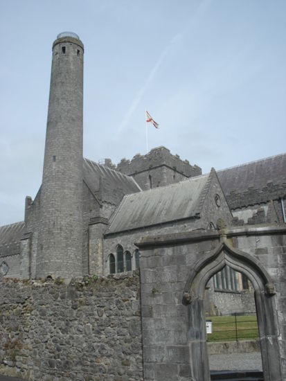 Kathedrale und Roundtower in Kilkenny
