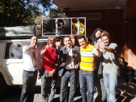 Gruppenfoto mit den fleissigen Hoteldetektiven vom Sepehr****. Thank you soooo much for your help. I remember only one name: Hello Maya!!