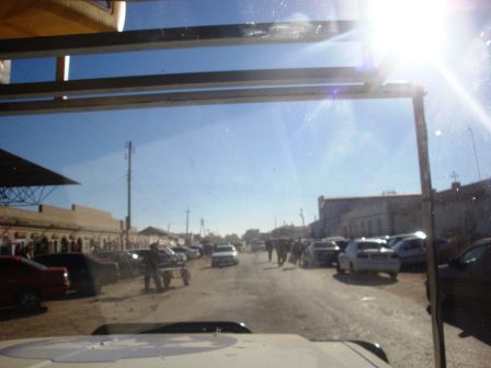 Abfahrt vom Bazar in Köneürgenc zur Grenze