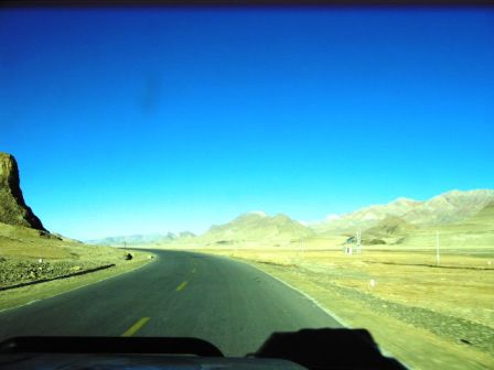Letzte Fahrt in Tibet. Auf nach Zhangmu zur Grenze nach Nepal