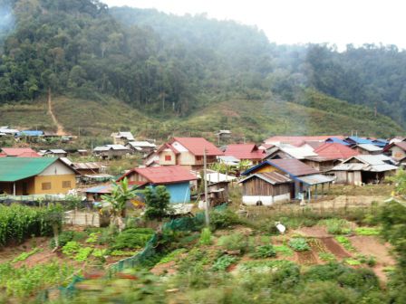 Ankunft in Laos nach der Chinesischen Grenze.