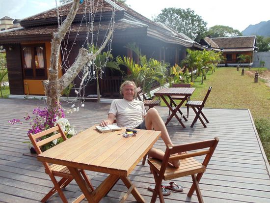Erholsame Laosgrüsse an unsere Leser und bis nächster Woche. Wie ihr seht, geht es uns grossartig und wir geniessen Laos