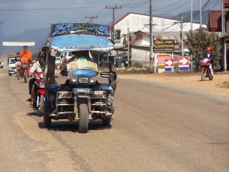 Ein Tuktuk gehört natürlich auch zur Fotosammlung