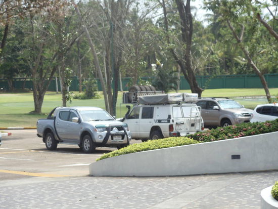 Hier durften wir auch unser Auto parkieren, waehrendem wir auf unsere Inseltour gingen