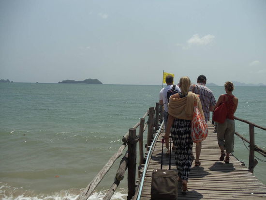 Auf gehts auf den Catamaran, welcher uns nach Koh Tao bringt