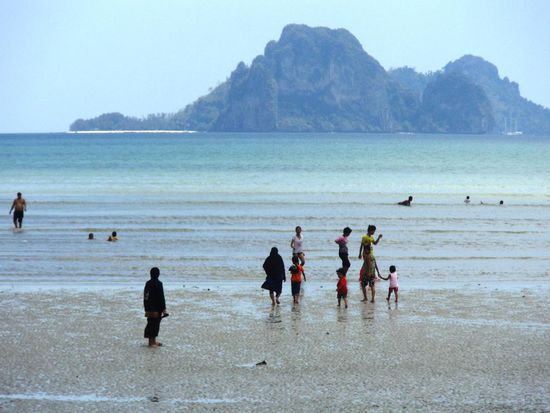 Geteilt haben wir das Strandleben mit ein paar Einheimischen