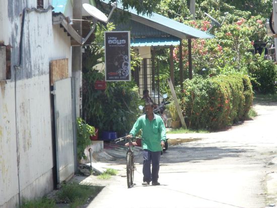 Genau 69 Meter von der Hauptstrasse entfernt liegt die Travel Lodge