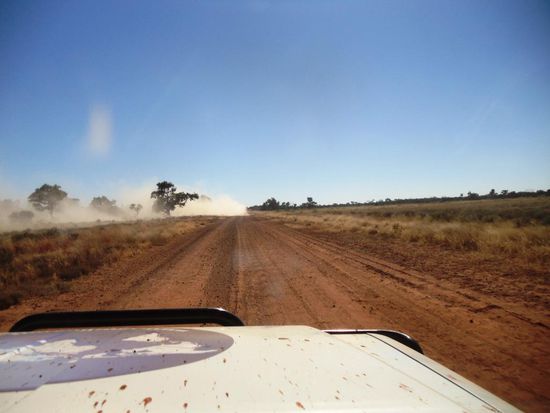 Am 10. Mai fuhren wir morgens um zehn von Tibooburra los, mit dem Ziel St. George in Queensland