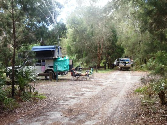 Die einzigen Nachbarn, die wir hatten, verliessen uns auch noch.