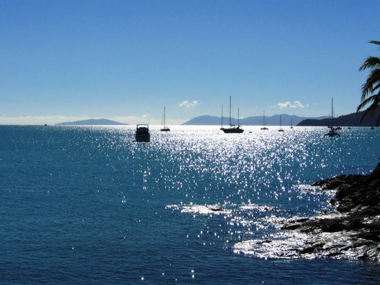 Morgens um zehn gings los, hinaus zu den Whitsunday Island Group