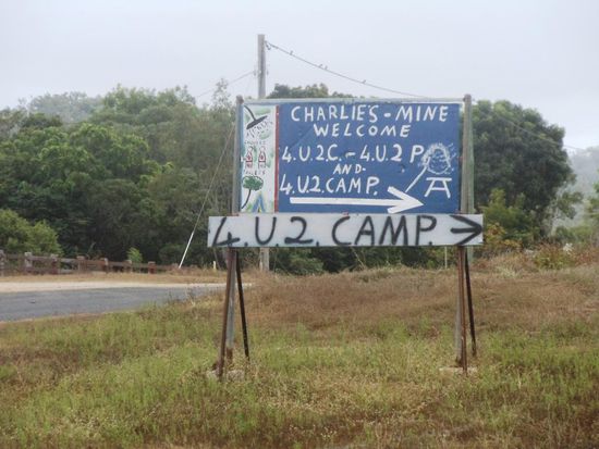 In Coen sahen wir dieses Schild von Charlie's Mine.