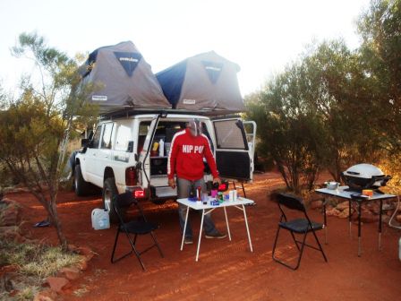 Vor dem Watarrka National Park in Kings Creek fanden wir eine wunderschöne Übernachtungsmöglichkeit